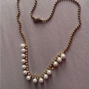 Pearl like necklace